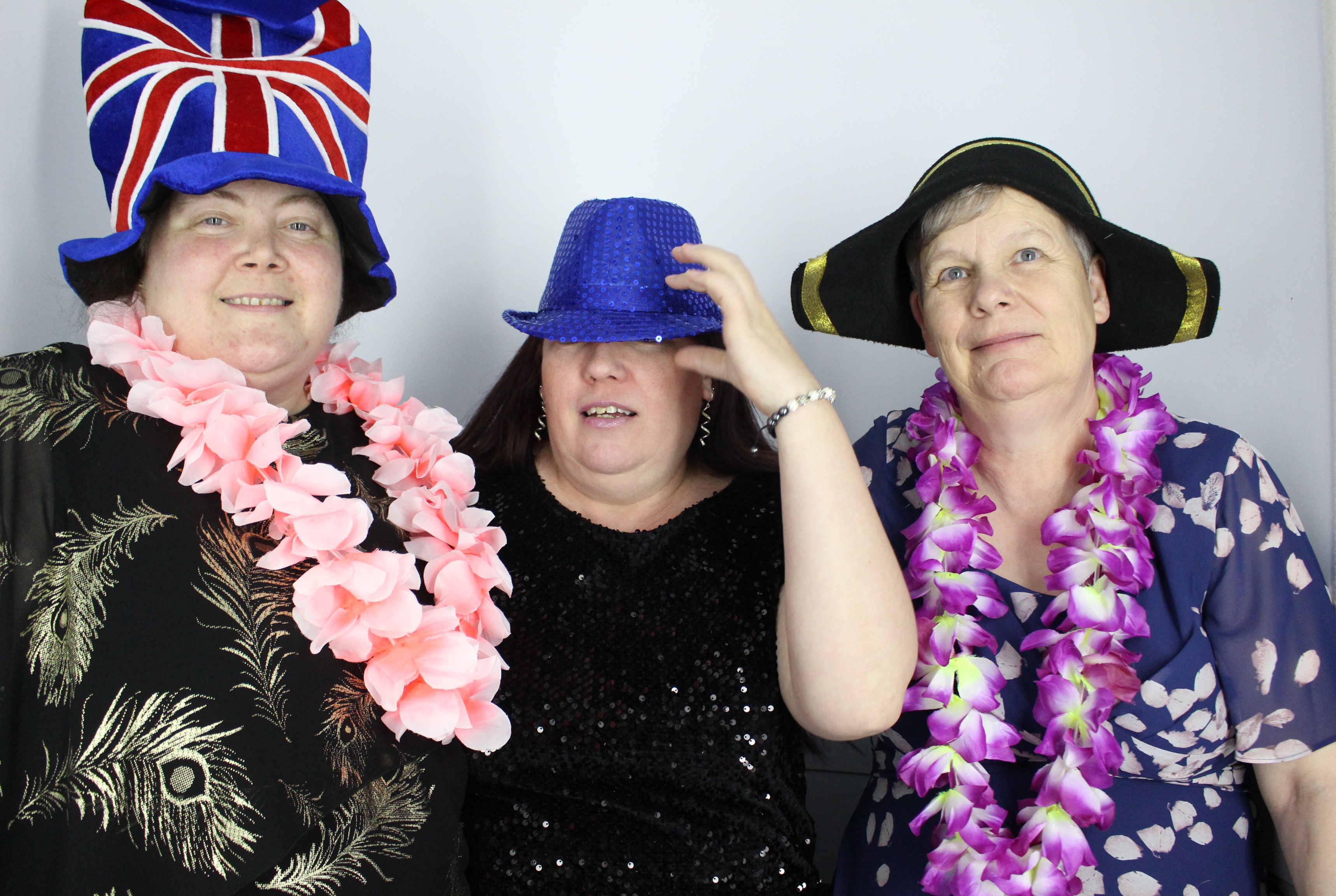 60th Birthday Diana  | View more photos from the event at gallery.myphotoboothexperience.co.uk/u/MyPhotoBoothExperienceLtd/60th-Birthday-Diana